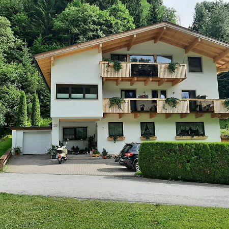 Gemuetliche Wohnung 10 Minuten Vom See Entfernt Цел ам Зее Екстериор снимка
