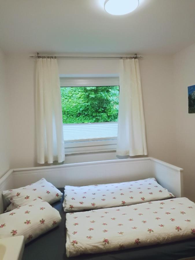 Gemuetliche Wohnung 10 Minuten Vom See Entfernt Цел ам Зее Екстериор снимка